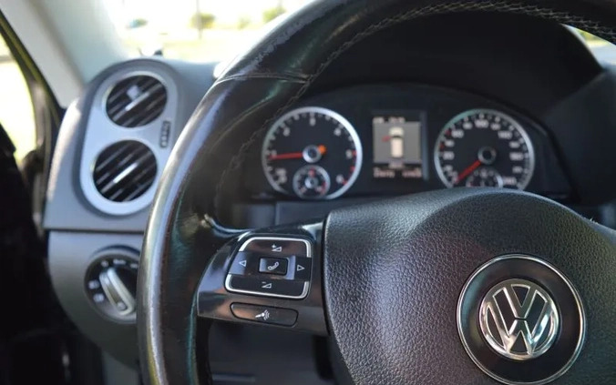 Volkswagen Tiguan cena 42500 przebieg: 270000, rok produkcji 2012 z Bartoszyce małe 326